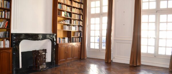 ILE FEYDEAU – 3ème étage – T4 de 119 m²