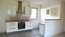 BUTTE STE ANNE – T2 62 m² – Parking et cellier