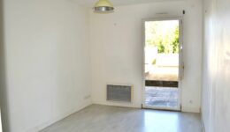 BUTTE STE ANNE – T2 – 46 m² – Terrasse – Parking
