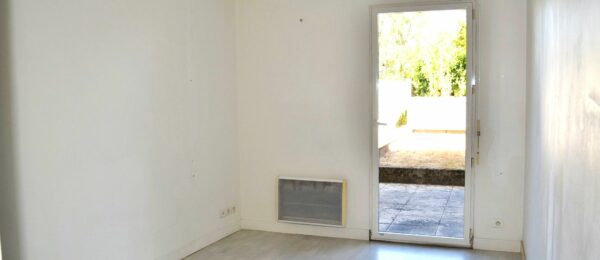 BUTTE STE ANNE – T2 – 46 m² – Terrasse – Parking